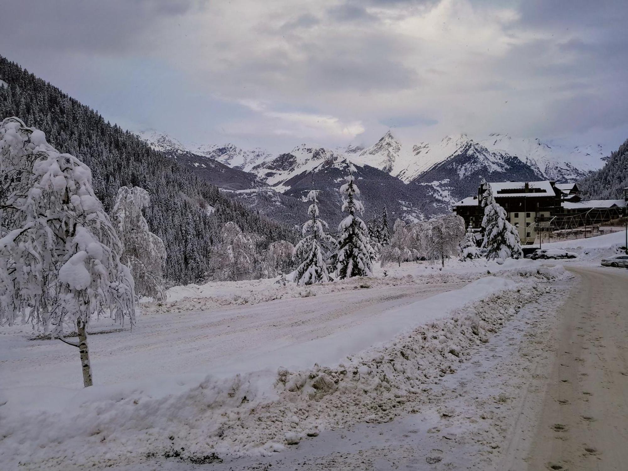 Magnifique Studio Au Pied Du Telecabine D'Arrondaz Et Des Pistes De Ski Modane Exterior foto